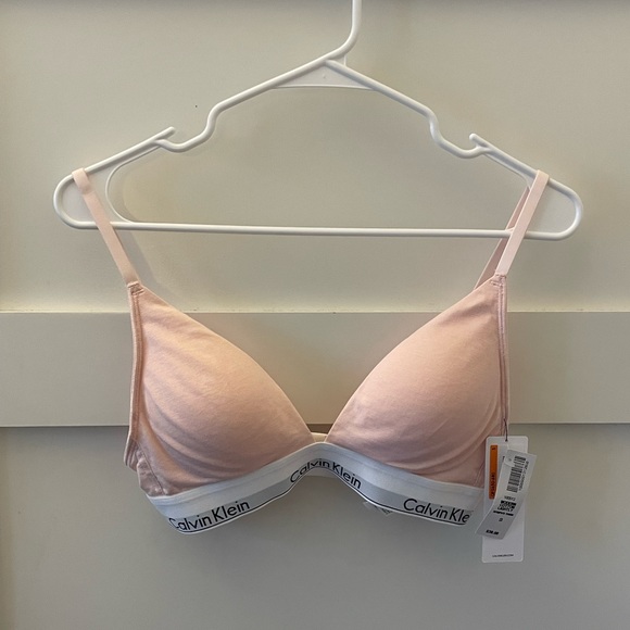 Brand New Calvin Klein Bralette - Picture 2 of 3